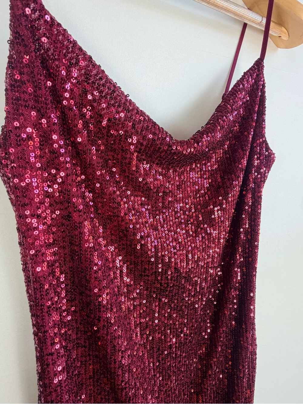 Bebop Burgundy Sequin Cowl Neck Mini Dress Size Medium Party Cocktail - Picture 2 of 6
